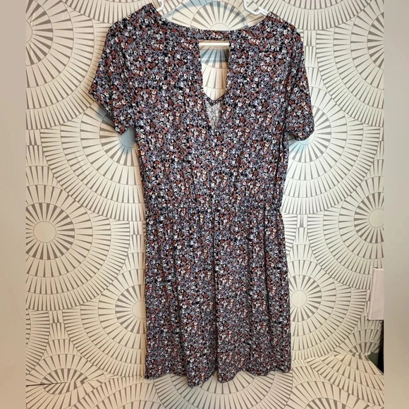 GAP‎ Women’s Vneck navy floral print dress size Medium - Picture 5 of 6